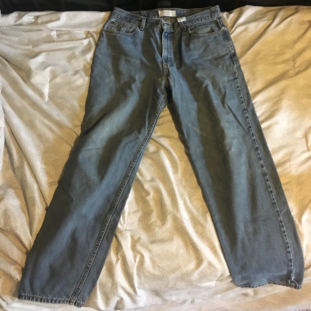 Levi 560 Comfort Fit Mom Jeans